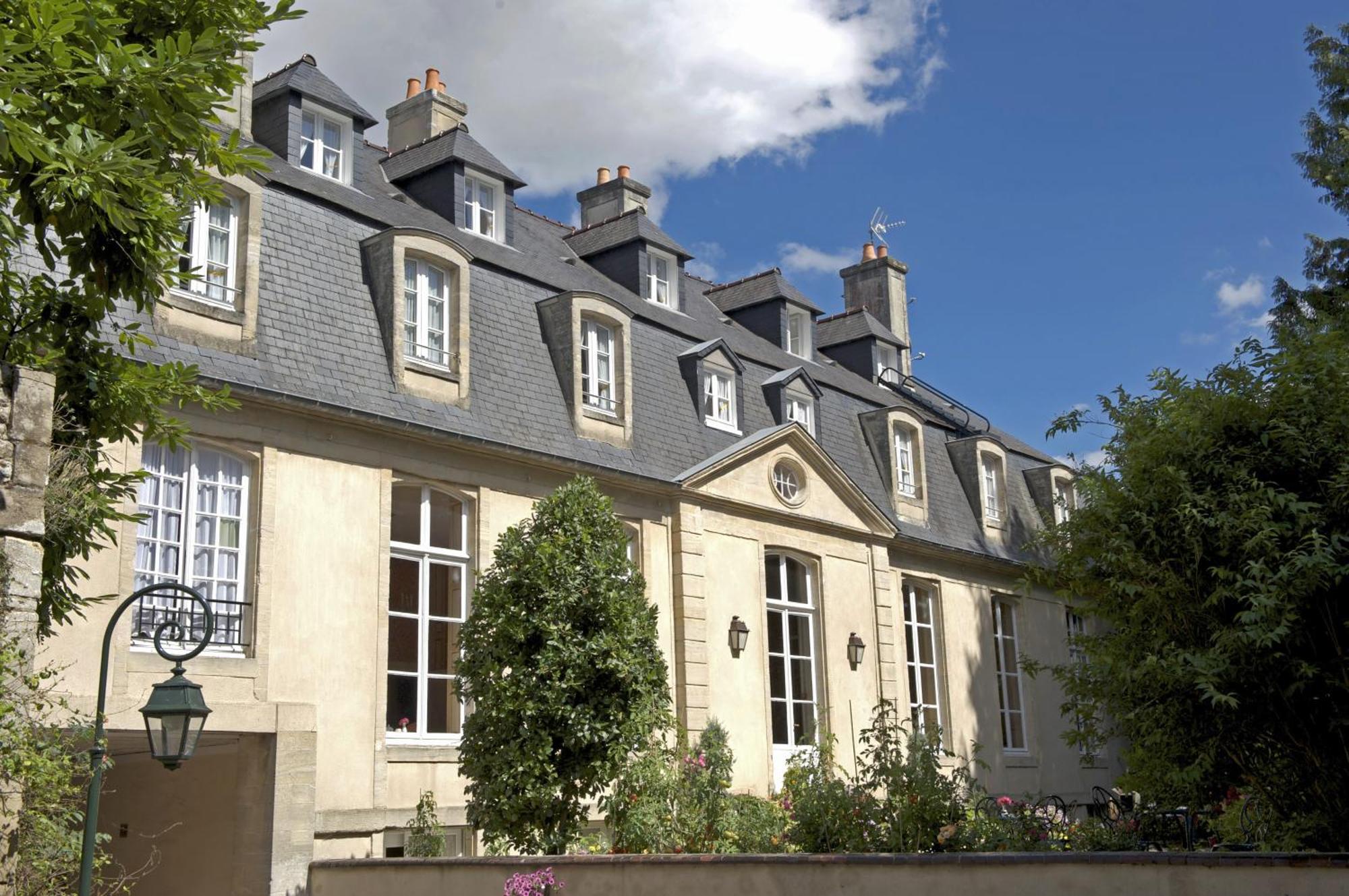 Hotel D'Argouges Bayeux Exterior photo