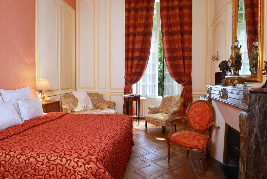 Hotel D'Argouges Bayeux Exterior photo
